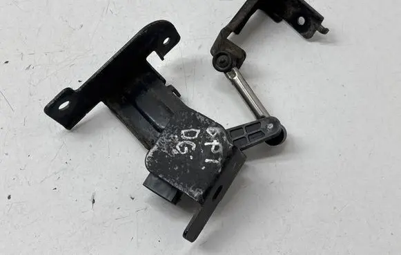 KIA Optima Headlight/headlamp level sensor 92190D4110