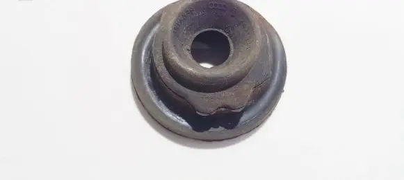 Seat Ibiza III (6L) Front coil spring rubber mount 1j0512149b