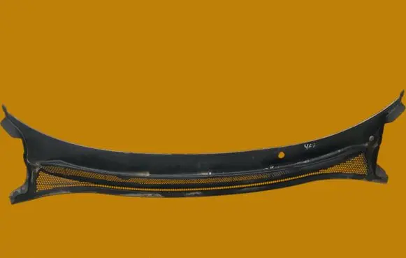Opel Corsa E Wiper trim 13434158
