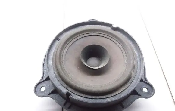 Nissan Primera Rear door speaker 28156AV700