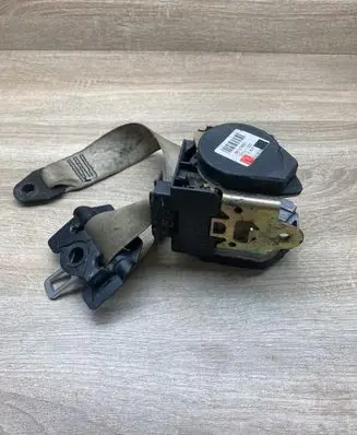 BMW 7 E65 E66 Front seatbelt 561078501