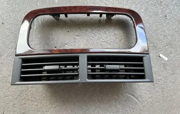 Jeep Grand Cherokee (WJ) Dash center air vent grill 55116037