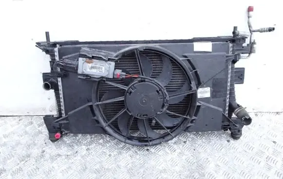 Ford Grand C-MAX Radiator set 