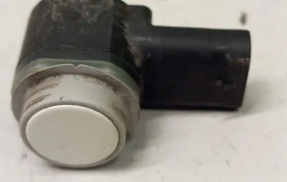 Audi Q3 8U Parking PDC sensor 1S0913275