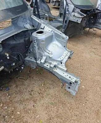 Toyota RAV 4 (XA40) Front quarter panel