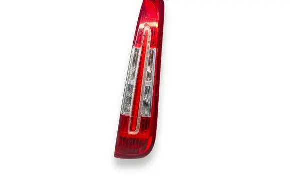 Ford C-MAX I Rear/tail lights 158952 0100
