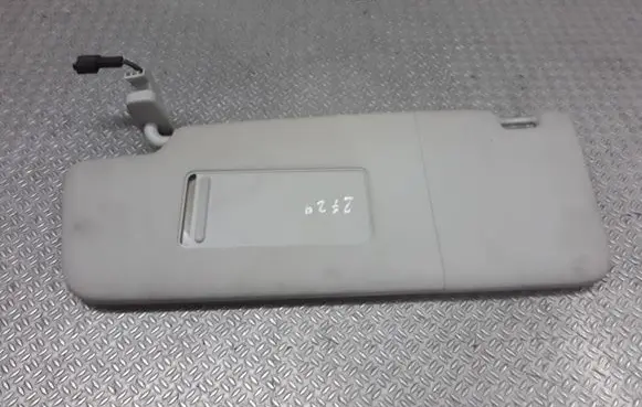 Volkswagen Touran I Sun visor