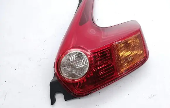 Nissan Juke I F15 Rear/tail lights