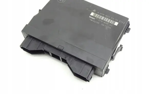 Mercedes-Benz CLK A209 C209 Comfort/convenience module A2098205926