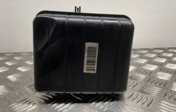 Intake resonator
