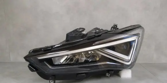 Cupra Formentor Headlight/headlamp 5FG941007F L316840 011D02A00