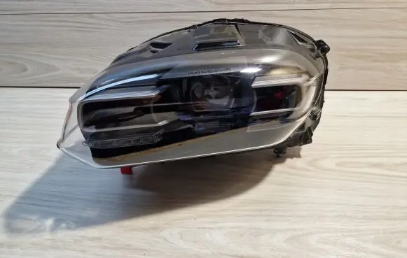 Porsche Taycan 9J1 Headlight/headlamp