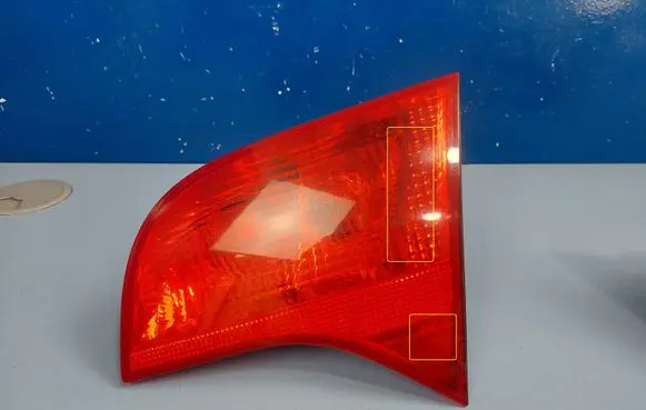 Audi A4 S4 B6 8E 8H Tailgate rear/tail lights 8E9945094