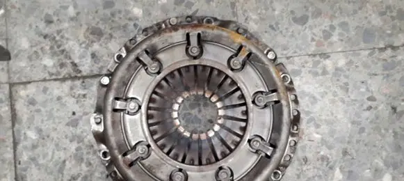 Audi A4 S4 B5 8D Pressure plate 058141117A