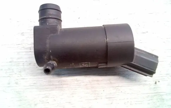 Volvo S40 Windscreen/windshield washer pump 1S7117K624DD