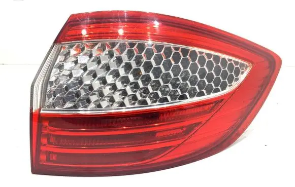 Ford Mondeo MK IV Rear/tail lights 7S7113404B