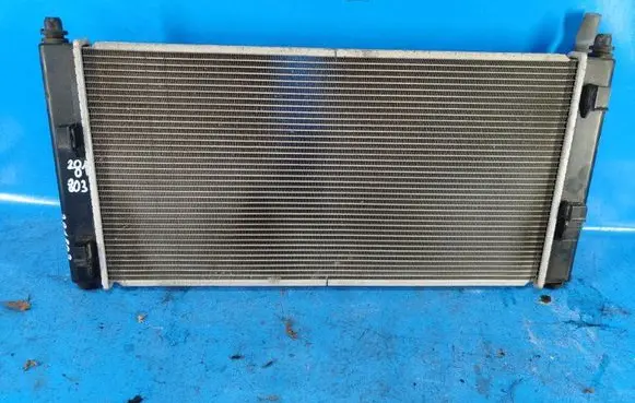 Nissan Leaf I (ZE0) Coolant radiator 214103NF0A