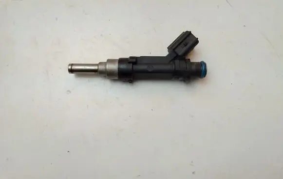 Toyota Yaris Fuel main line pipe 0280158213
