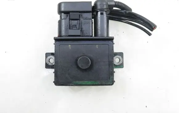 BMW 3 E90 E91 Glow plug pre-heat relay 7801200
