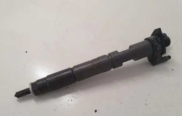 Toyota Urban Cruiser (XP110) Fuel injector 2367033051