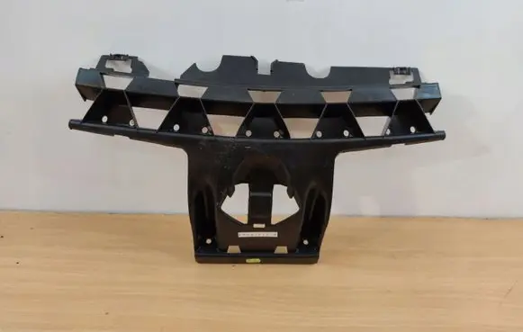 Renault Megane II Front bumper support beam 8200113652