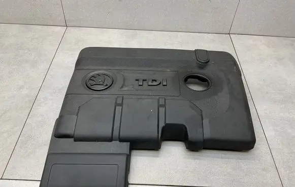 Skoda Rapid (NH) Engine cover (trim) 04B103925C