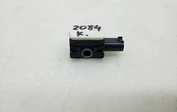 Mercedes-Benz S W221 Airbag deployment crash/impact sensor A0038202826