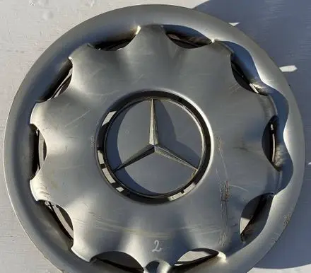 Mercedes-Benz A W168 R15 wheel hub/cap/trim A1684010424