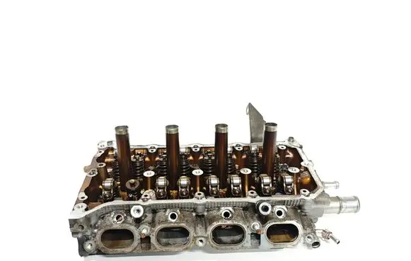 Toyota Auris 150 Engine head 2406C25155