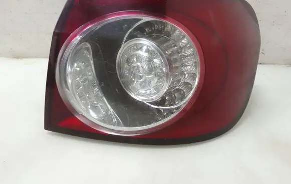 Volkswagen Golf Plus Rear/tail lights 5M0945096L