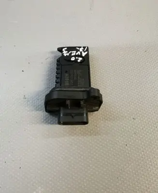 Toyota Avensis T270 Mass air flow meter 0281006092