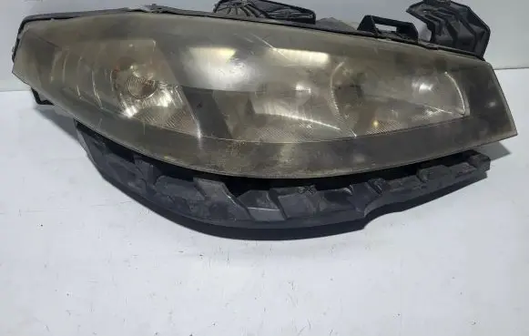 Renault Laguna II Headlight/headlamp 8200481197 04H00668
