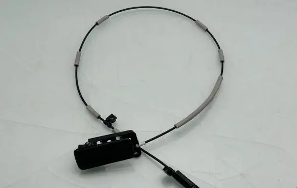 KIA Sorento Rear seat cable / handle 