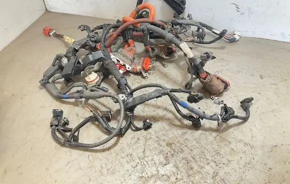 Lexus CT 200H Engine installation wiring loom 
