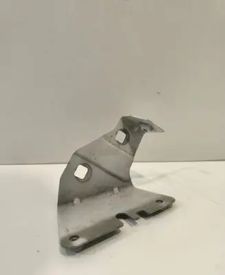 Renault Trafic III (X82) Fender mounting bracket 52045R