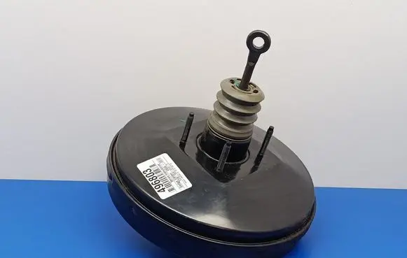 Dodge Caliber Brake booster P05105149AE