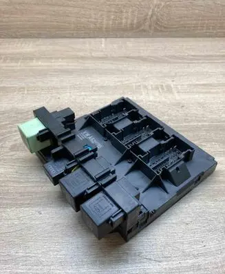 Volkswagen PASSAT B7 Comfort/convenience module 3AA937087C 5WK50447