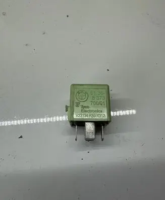 BMW 5 E60 E61 Other relay V23134K59X312 61368373700