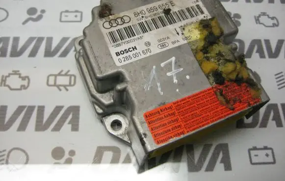 Audi A4 S4 B8 8K Airbag control unit/module 8H0959655E 0285001670
