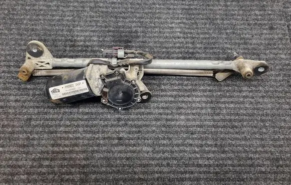 Opel Vectra C Front wiper linkage and motor 23003922 04072005134514