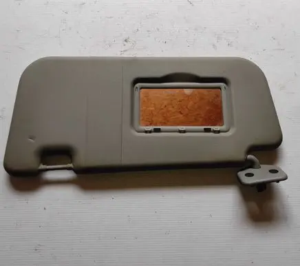 Mitsubishi Colt Sun visor
