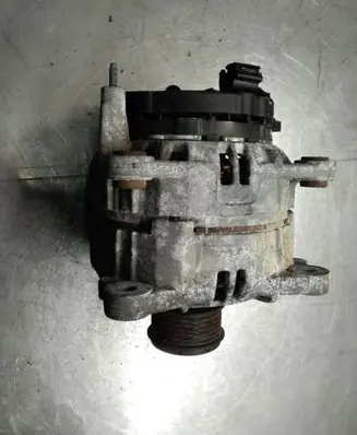 Ford Galaxy Generator/alternator 028903028E 0124515010