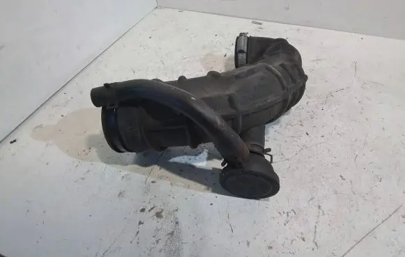 Hyundai Matrix Air intake hose/pipe 2813917700