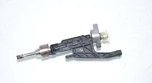 BMW 3 G20 G21 Fuel injector 8656548 13538656548