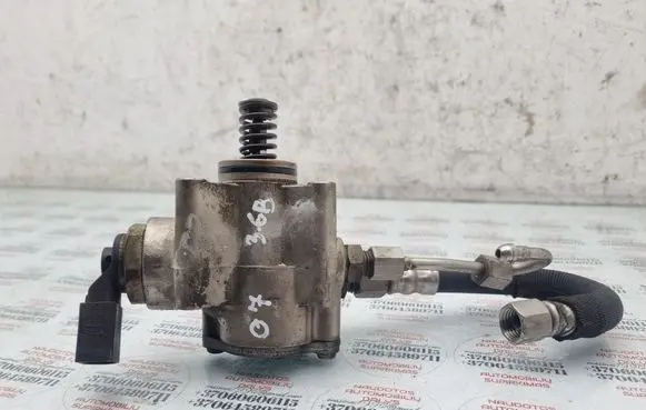 Audi Q7 4L Fuel injection high pressure pump 03H133322D