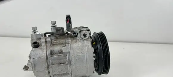 Porsche Cayenne (9Y0 9Y3) Air conditioning (A/C) compressor (pump) 4M0816803F