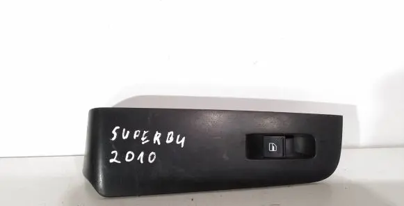 Skoda Superb B6 (3T) Front door window switch trim 3T2867171