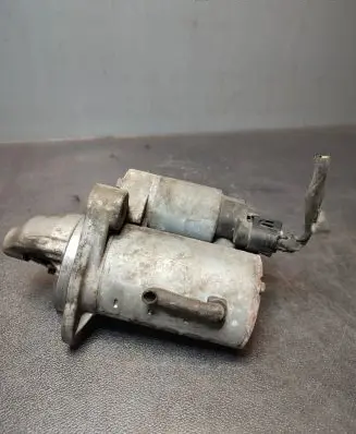 Volkswagen PASSAT B6 Starter motor 438000-1270