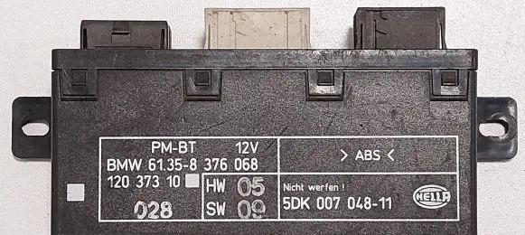 BMW 5 E39 Comfort/convenience module 61358376068 5DK00704811 20373100