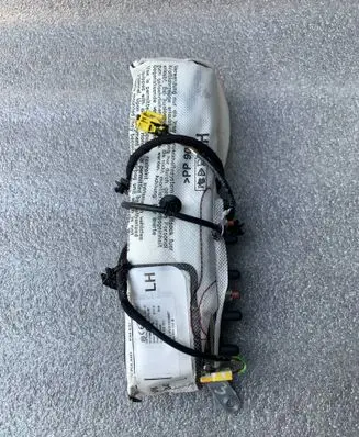 Volkswagen Caddy Seat airbag 2K5880241D